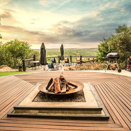 Elephant Rock Private Safari Lodge Лейдисмит Екстериор снимка