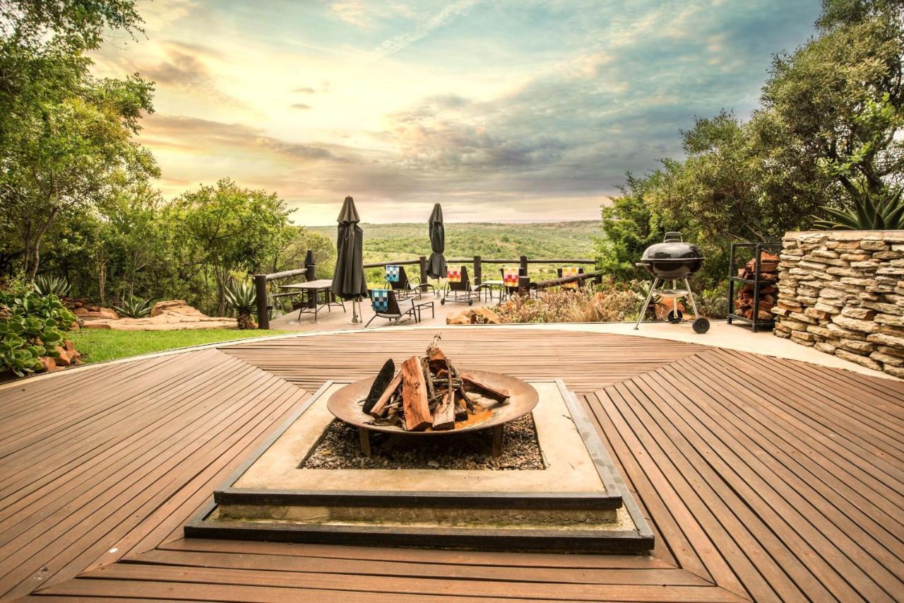 Elephant Rock Private Safari Lodge Лейдисмит Екстериор снимка