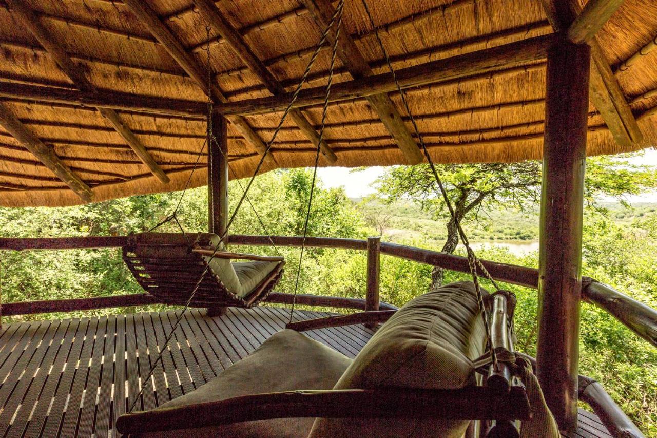 Elephant Rock Private Safari Lodge Лейдисмит Екстериор снимка