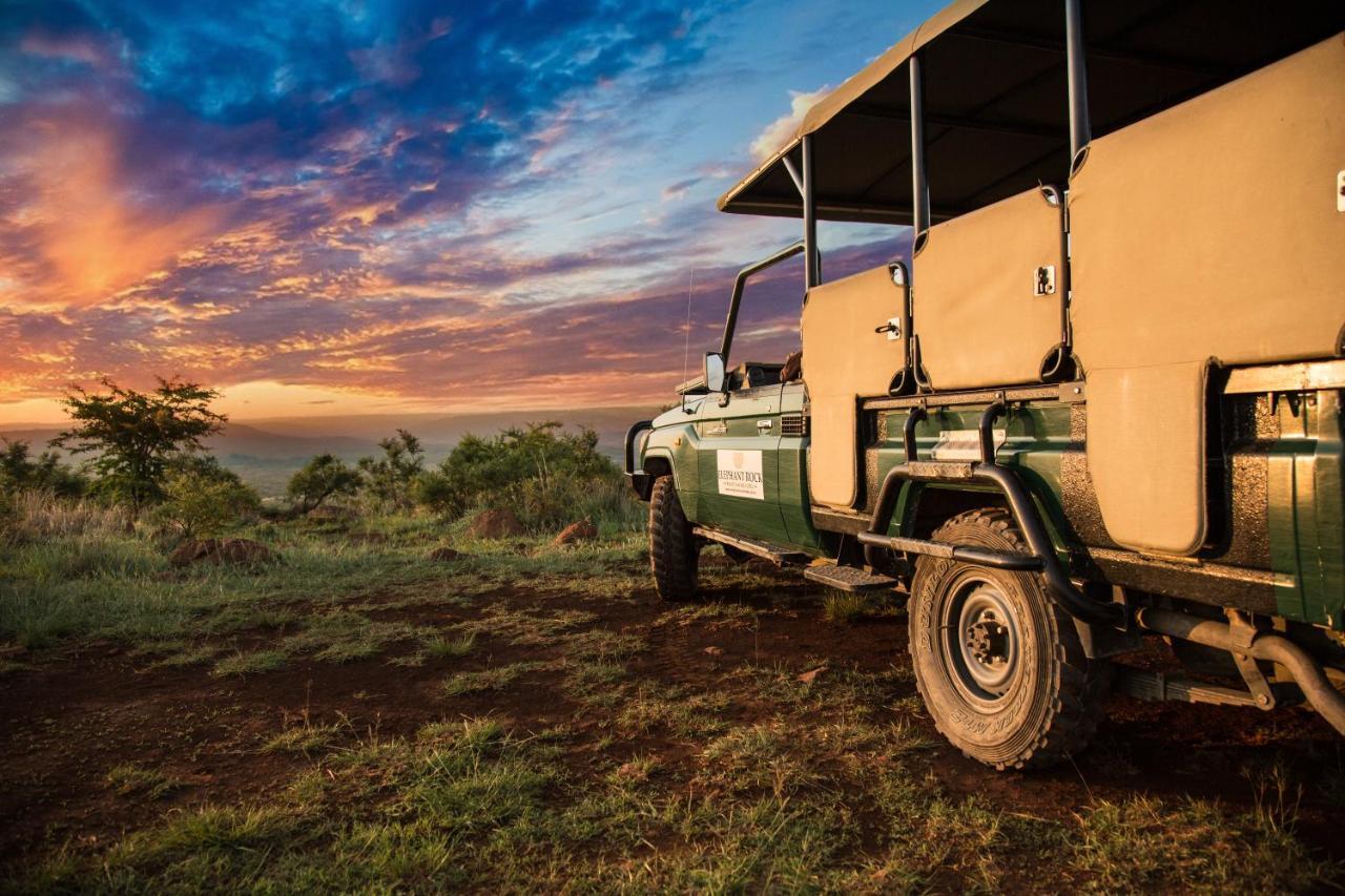 Elephant Rock Private Safari Lodge Лейдисмит Екстериор снимка